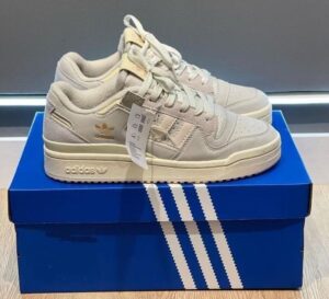 Tenis Forum 84 Low Hombre AAA