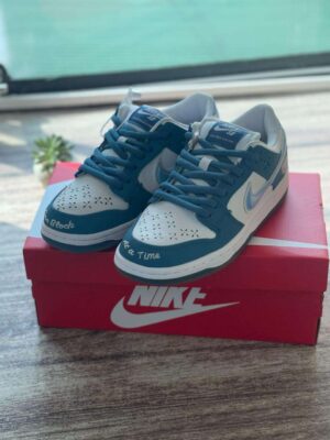 Tenis SB Dunk Low Ocean Hombre AAA