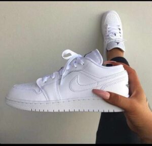 Tenis Low Mujer AAA