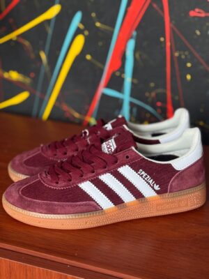 Tenis Spezial Red Wine Mujer AAA