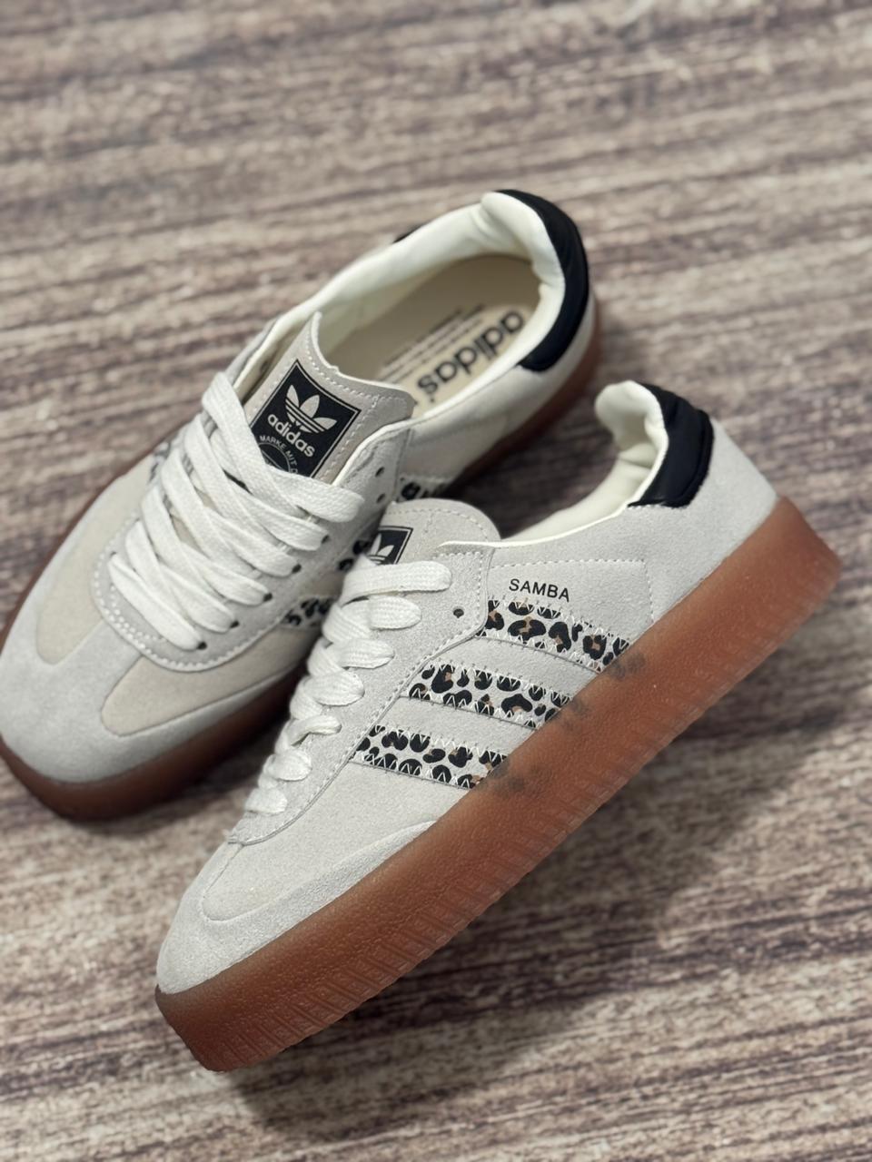 Tenis Samba Plataforma Beige Mujer AAA
