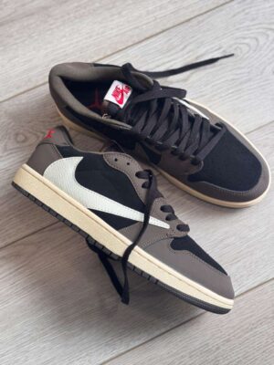 Tenis SB Dunk Travis Scott Coffee Hombre AAA